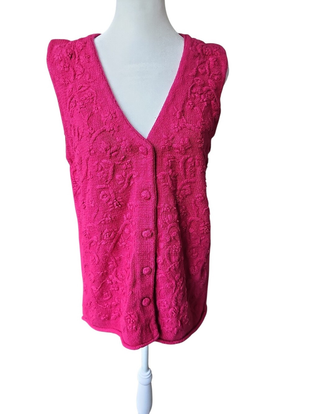 Vintage 90’s Huntington Ridge Magenta Cable Knit Button Front Vest Medium